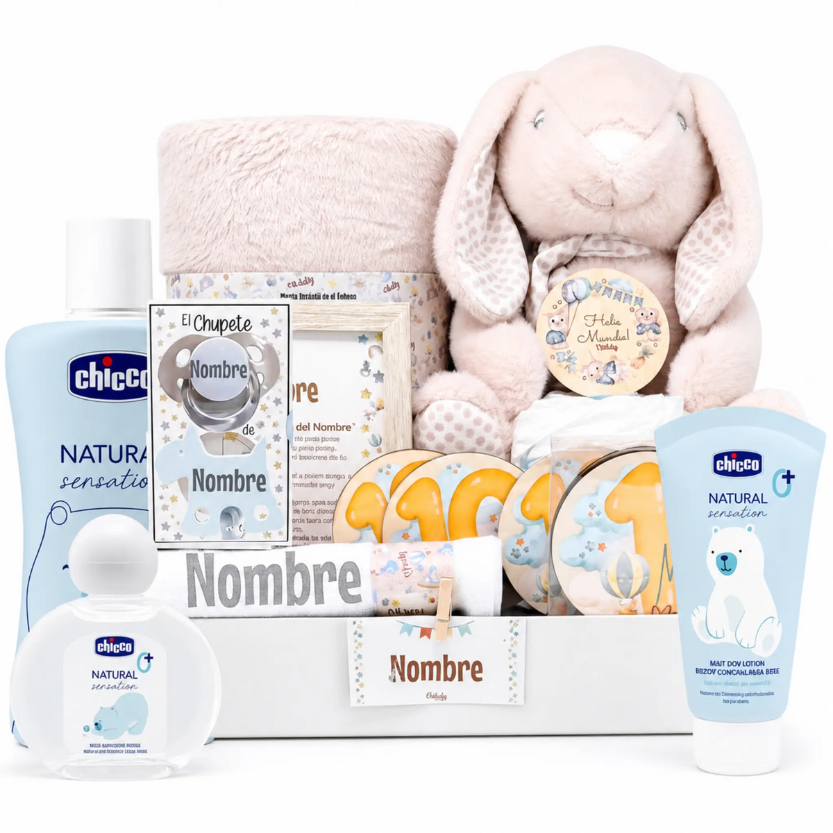 Cesta regalo bebé niño con peluche conejo, chupete y productos Chicco. Ideal para nacimiento y primeros días.